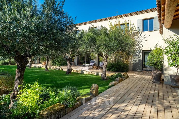 Image No.3-4 Bed House for sale