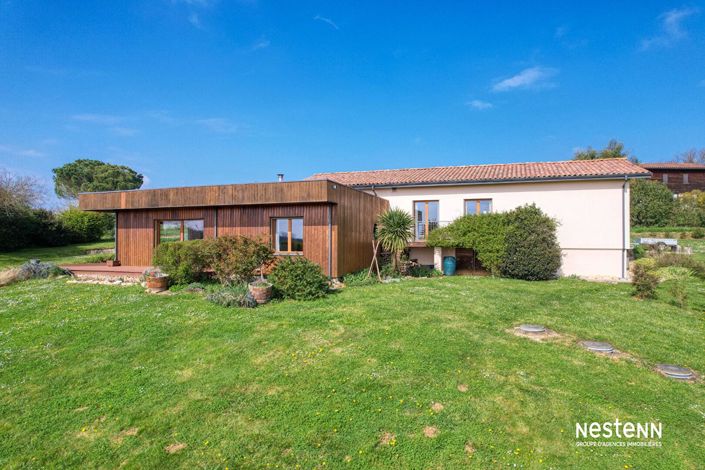 Image No.1-3 Bed House for sale