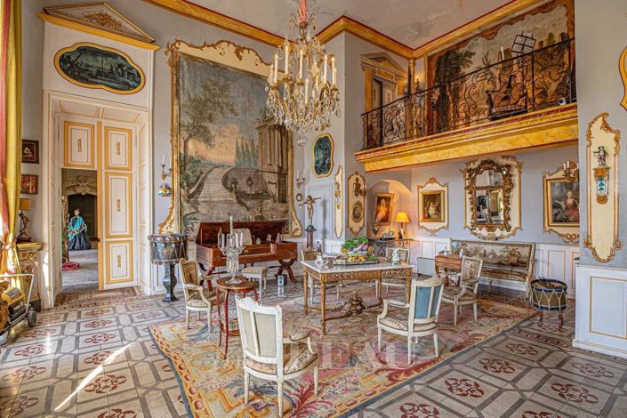 Image No.11-14 Bed House for sale