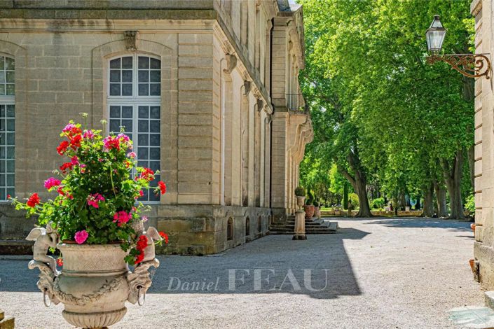 Image No.7-14 Bed House for sale