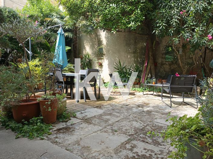 Image No.1-3 Bed House for sale