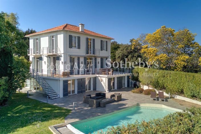 Image No.1-Propriété de 4 chambres à vendre à Cannes