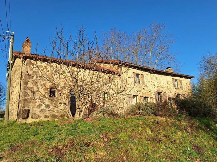 Image No.1-4 Bed House for sale