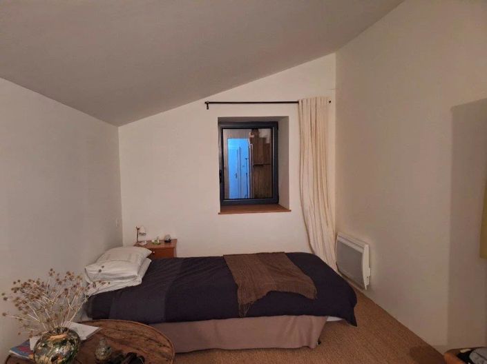 Image No.19-4 Bed House for sale