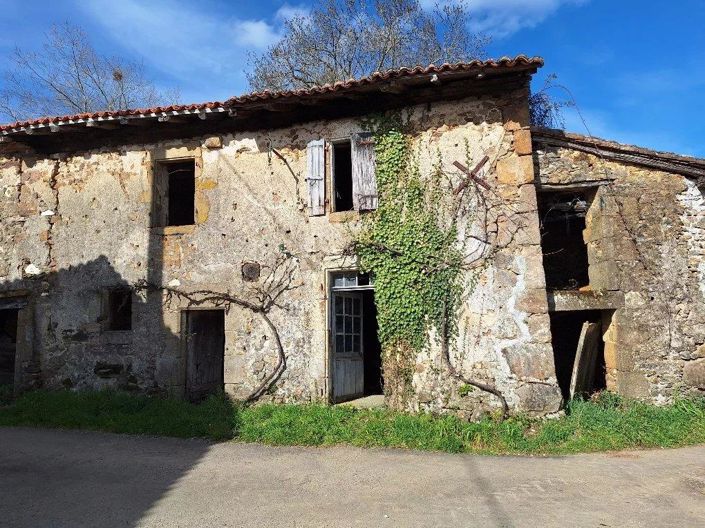 Image No.21-4 Bed House for sale