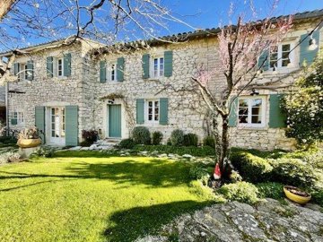 1 - Murs, House