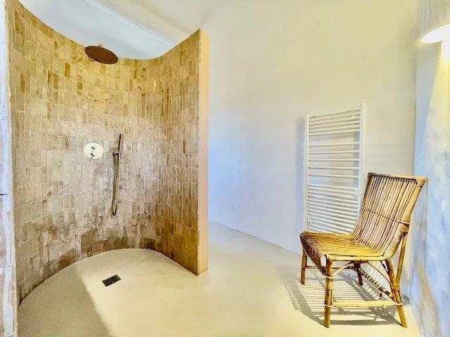 Image No.16-3 Bed House for sale