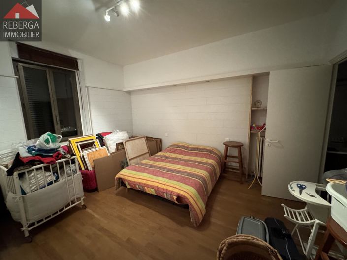 Image No.21-5 Bed House for sale