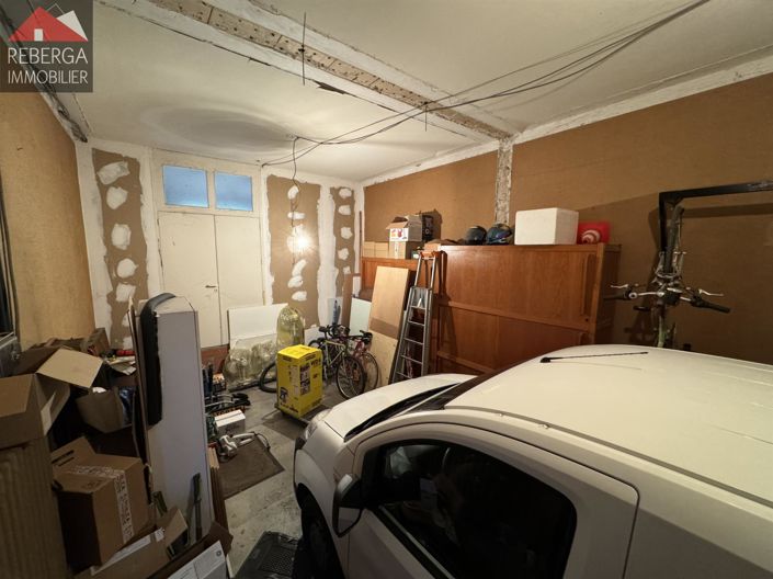 Image No.28-5 Bed House for sale