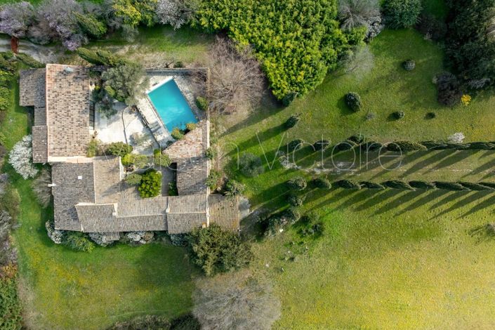 Image No.1-6 Bed House for sale