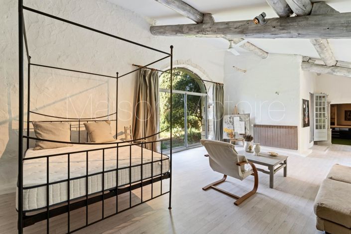 Image No.13-6 Bed House for sale