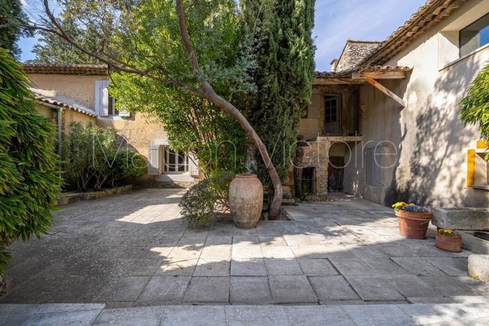 Image No.23-6 Bed House for sale