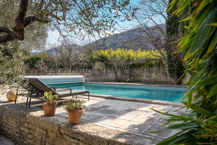 Image No.24-6 Bed House for sale