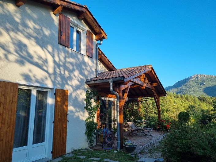 Image No.1-3 Bed House for sale