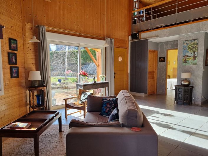 Image No.14-3 Bed House for sale