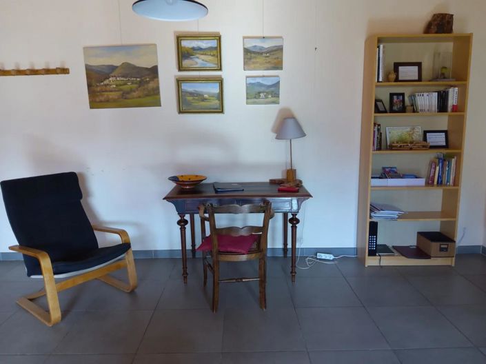 Image No.31-3 Bed House for sale