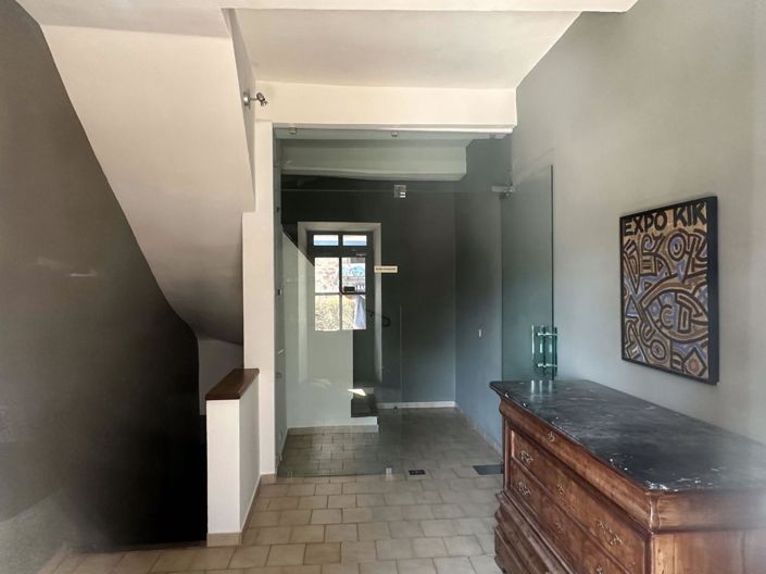 Image No.2-3 Bed House for sale