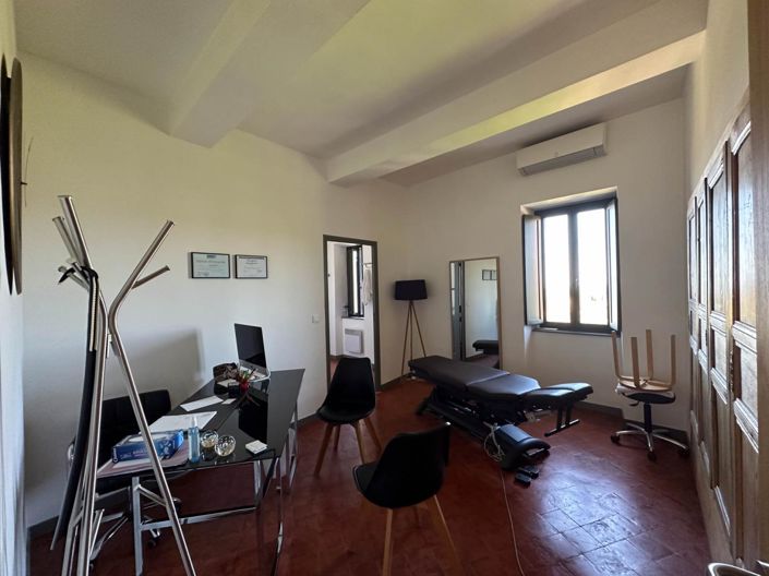 Image No.5-3 Bed House for sale