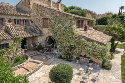 1 - Biot, House