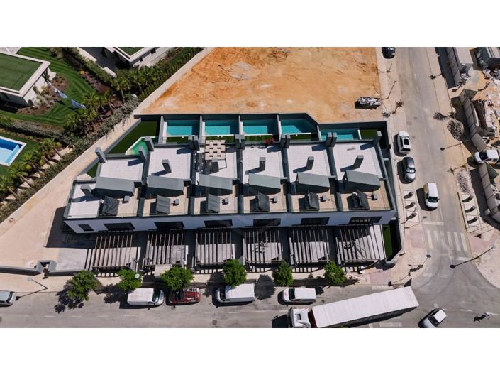 Image No.13-4 Bed House for sale