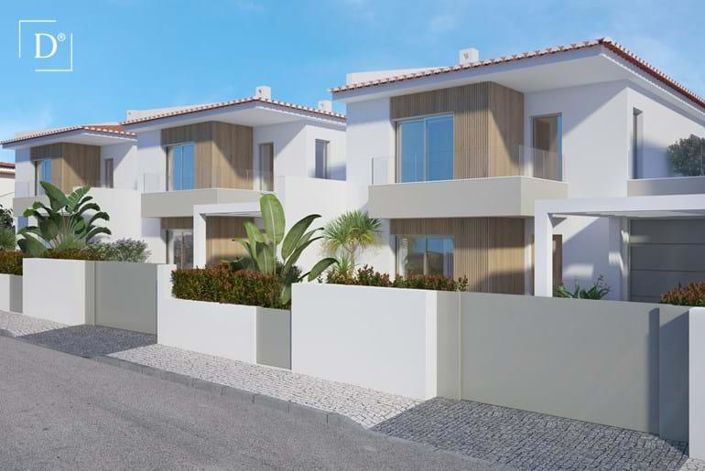 Image No.1-3 Bed House for sale
