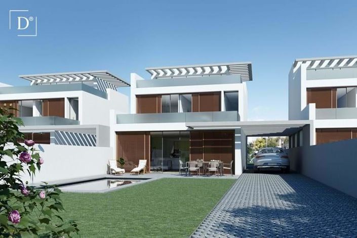 Image No.1-3 Bed House for sale