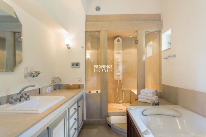 Image No.15-Maison de 7 chambres à vendre à Bonnieux