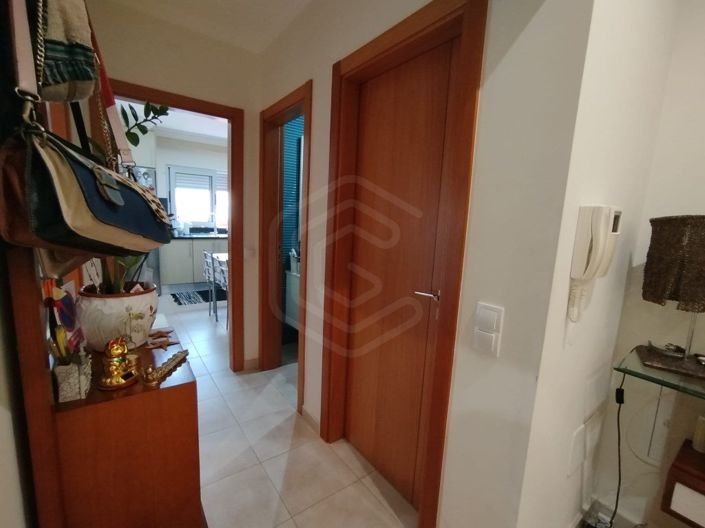 Image No.19-3 Bed House for sale