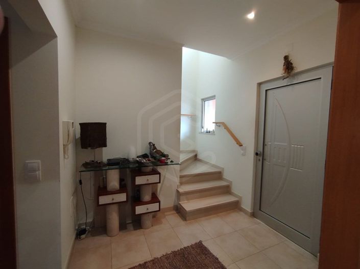 Image No.20-3 Bed House for sale