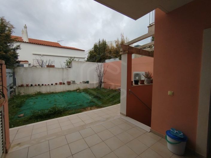 Image No.5-3 Bed House for sale