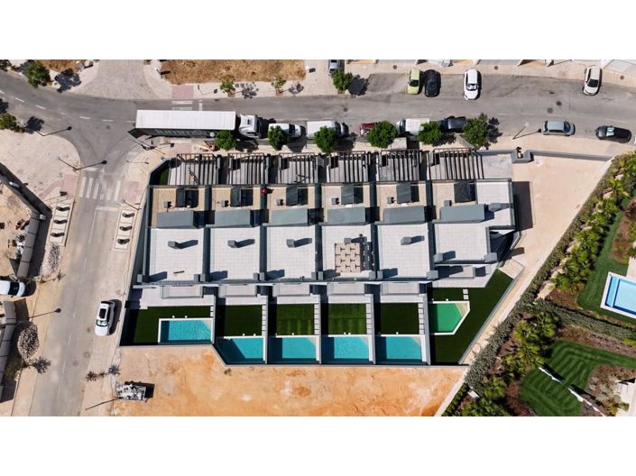 Image No.13-4 Bed House for sale