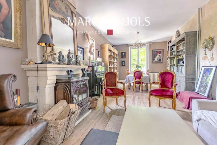 Image No.3-4 Bed House for sale