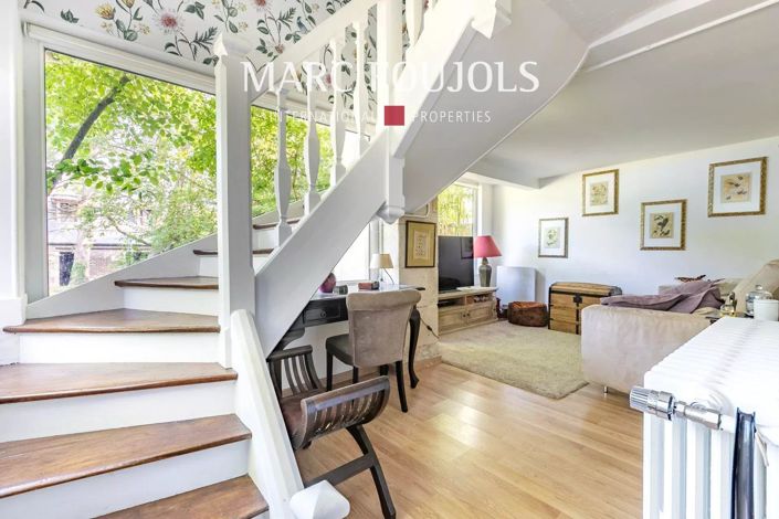 Image No.9-4 Bed House for sale