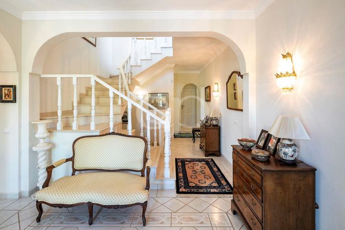 Image No.14-4 Bed House for sale