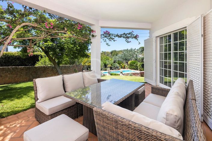 Image No.2-4 Bed House for sale