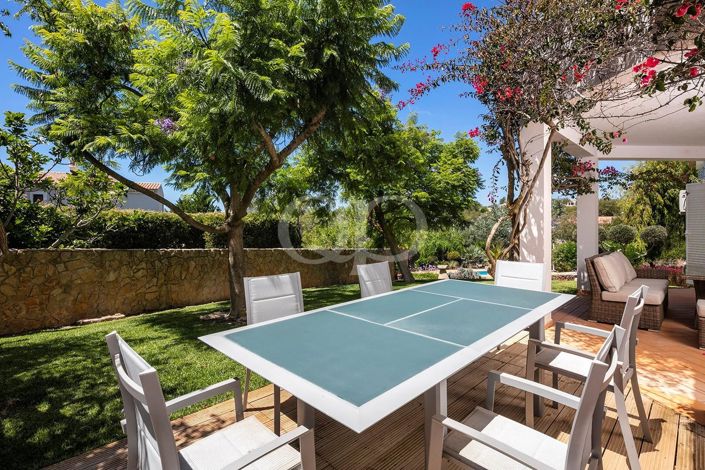 Image No.22-4 Bed House for sale