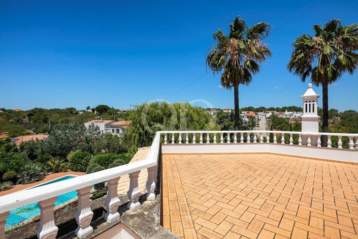 Image No.23-4 Bed House for sale