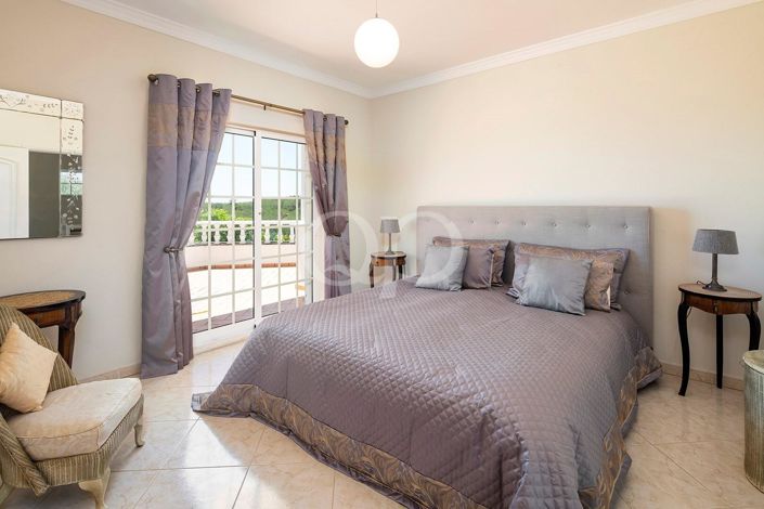 Image No.7-4 Bed House for sale