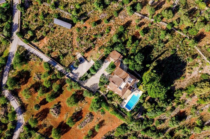 Image No.10-4 Bed House for sale