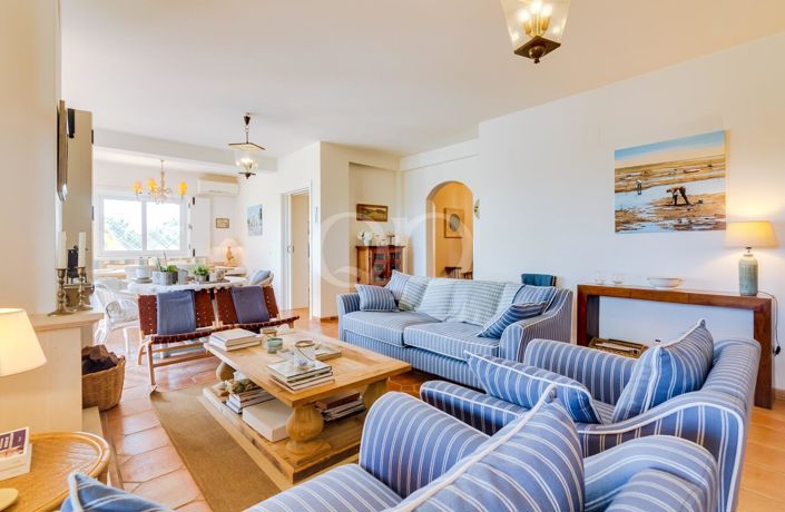 Image No.19-4 Bed House for sale