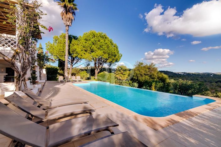 Image No.24-4 Bed House for sale