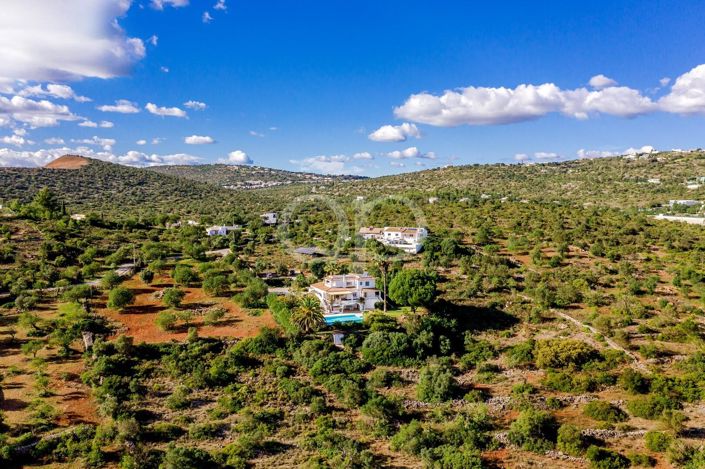 Image No.30-4 Bed House for sale