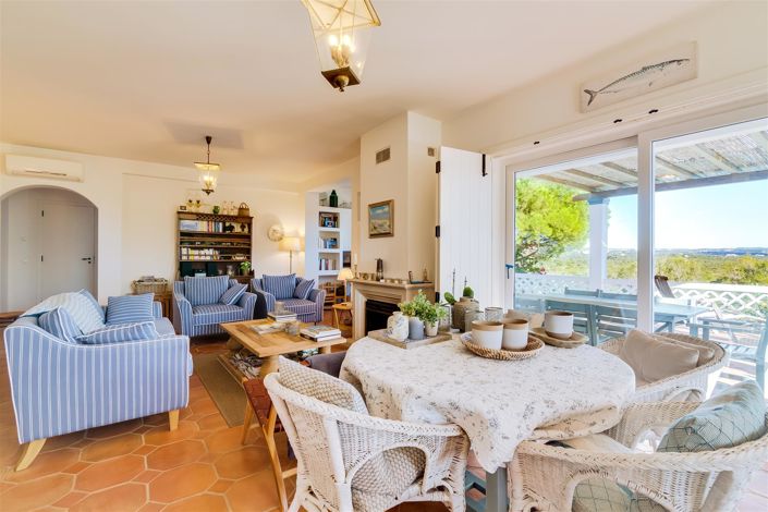 Image No.35-4 Bed House for sale