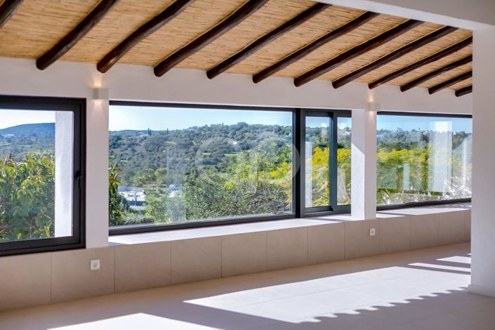 Image No.39-3 Bed House for sale