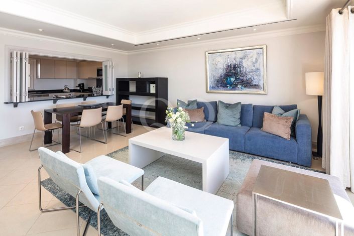 Image No.10-1 Bed House for sale