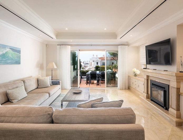 Image No.21-2 Bed House for sale