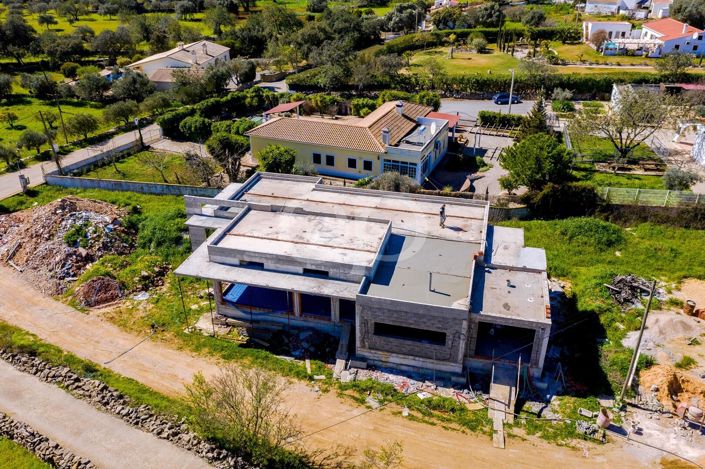 Image No.39-4 Bed House for sale