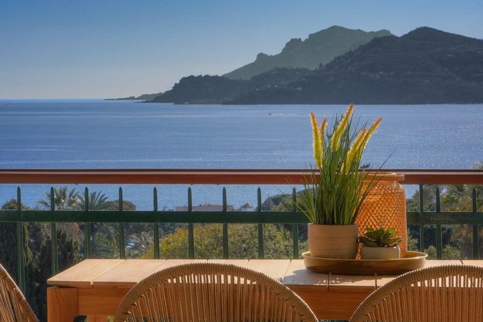 Image No.1-2 Bed Apartment for sale