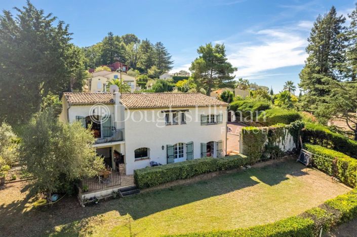 Image No.2-Maison de 4 chambres à vendre à Mougins