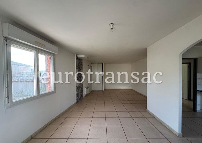 Image No.3-2 Bed House for sale